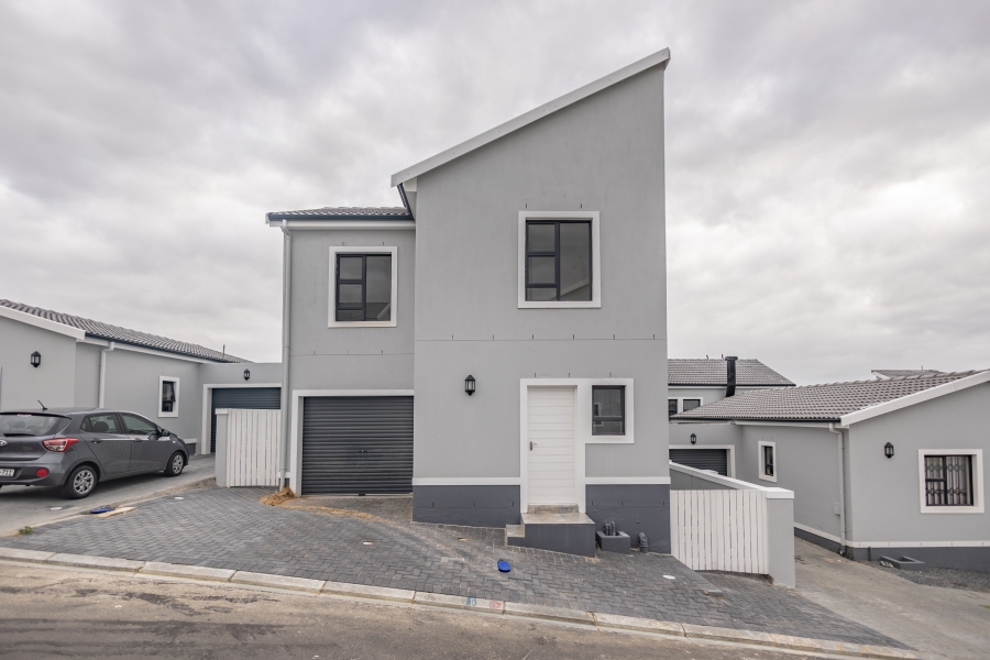 To Let 3 Bedroom Property for Rent in Brackenfell South Western Cape